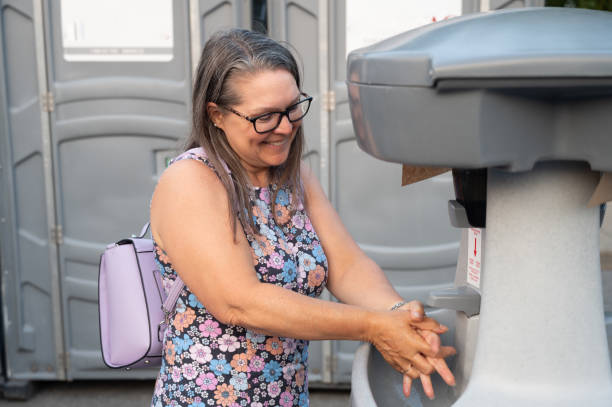Best Luxury portable toilet rental  in Lechee, AZ